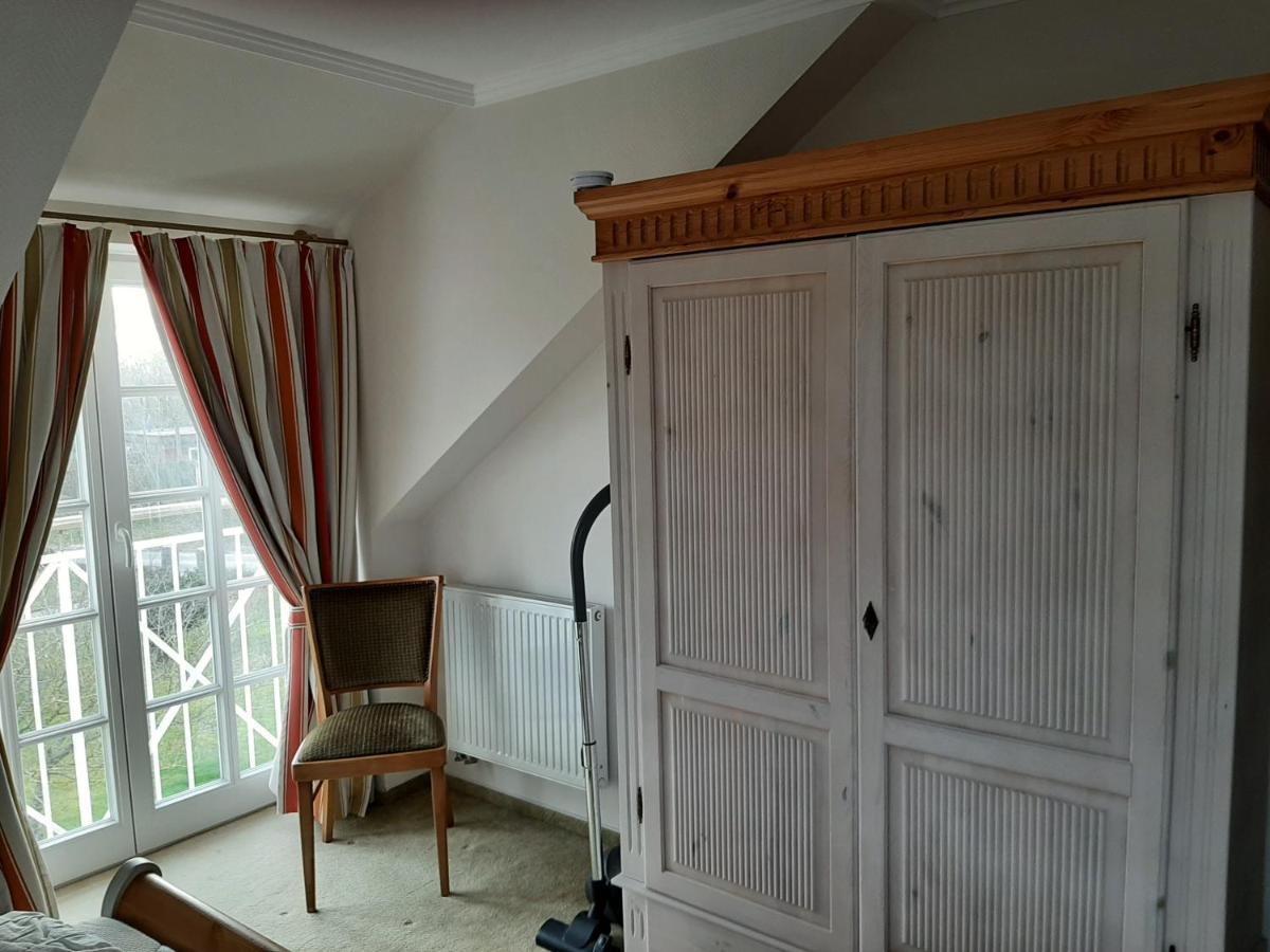 Gasthaus Knudsen Utersum Bagian luar foto