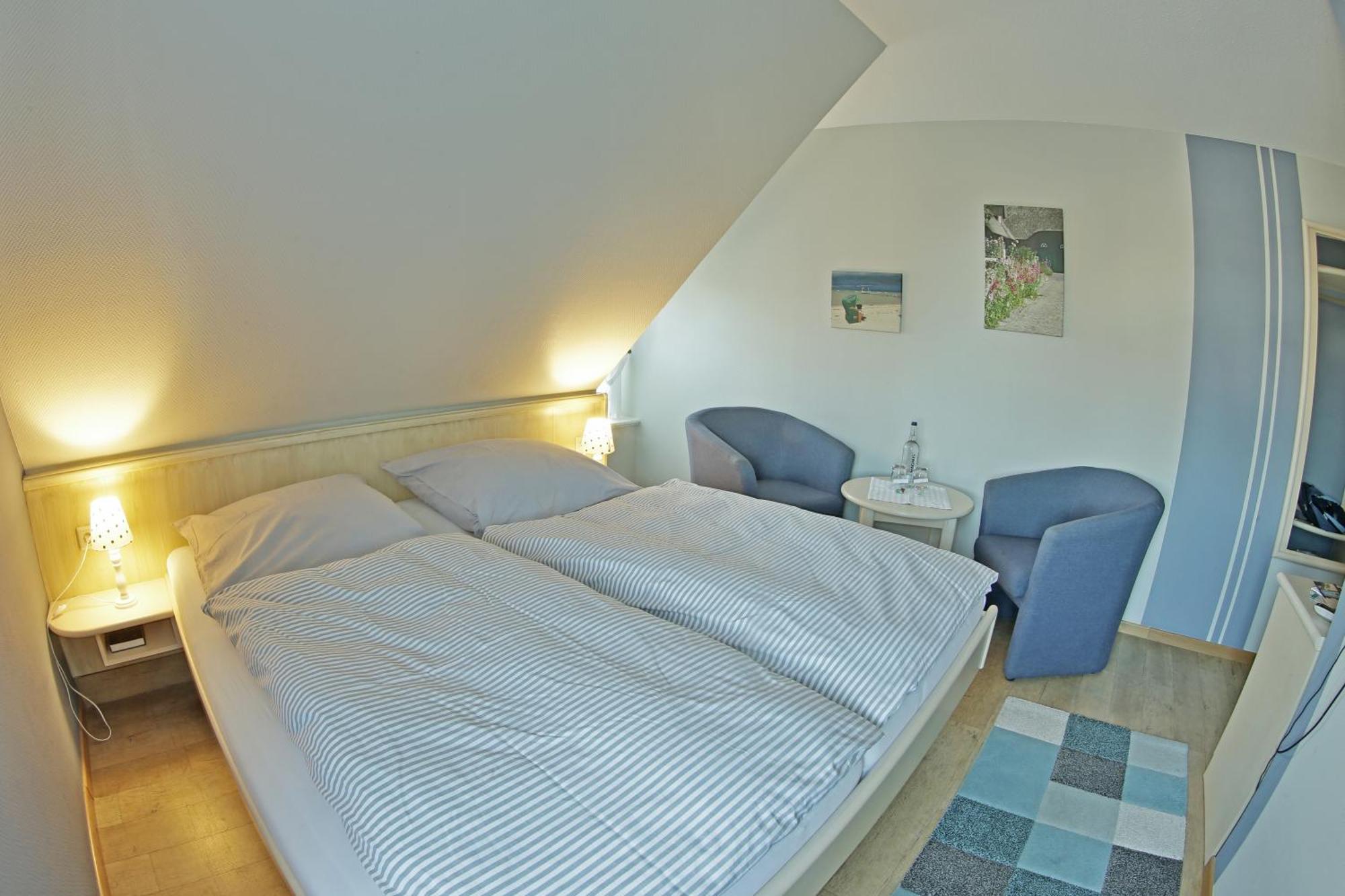 Gasthaus Knudsen Utersum Bagian luar foto