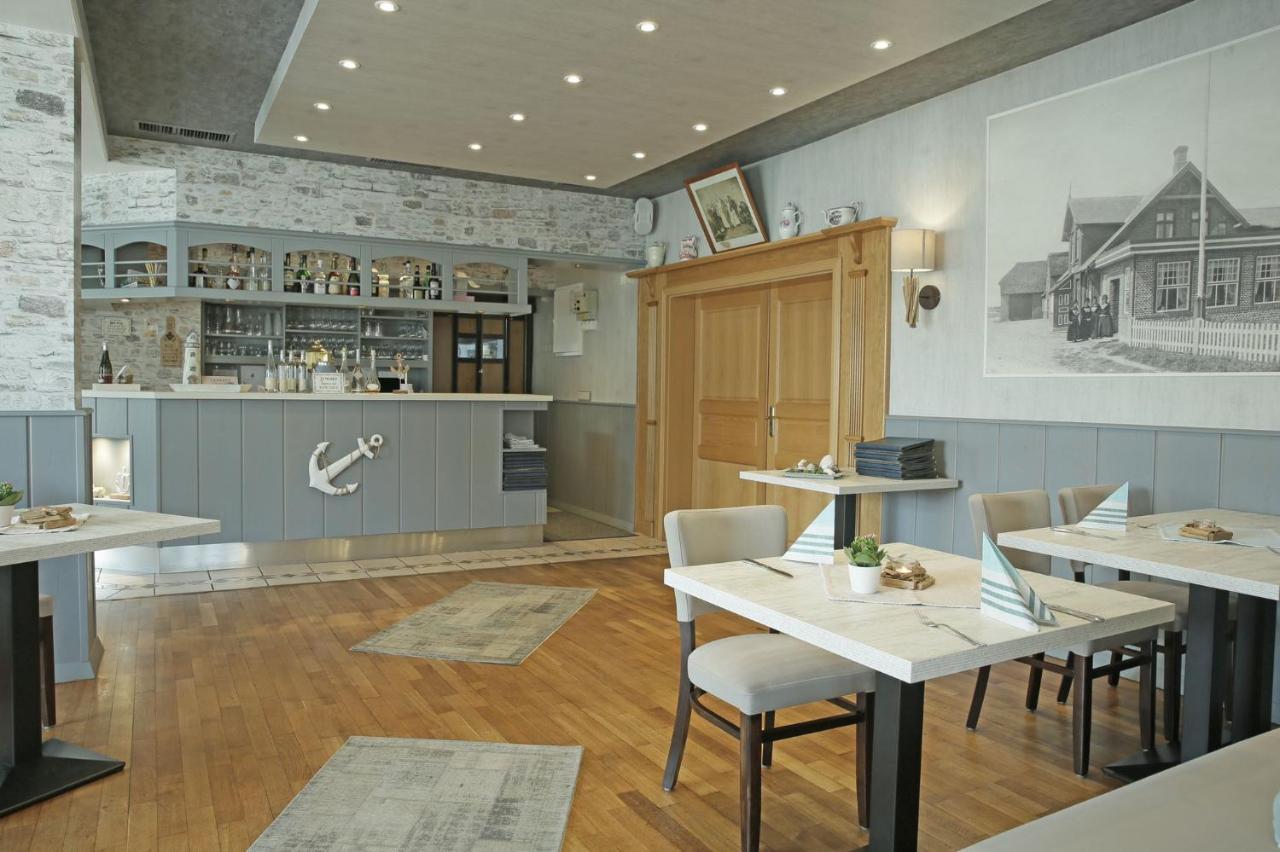 Gasthaus Knudsen Utersum Bagian luar foto