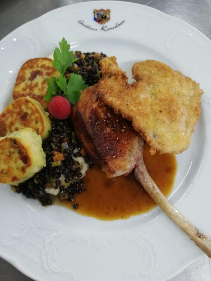 Gasthaus Knudsen Utersum Bagian luar foto