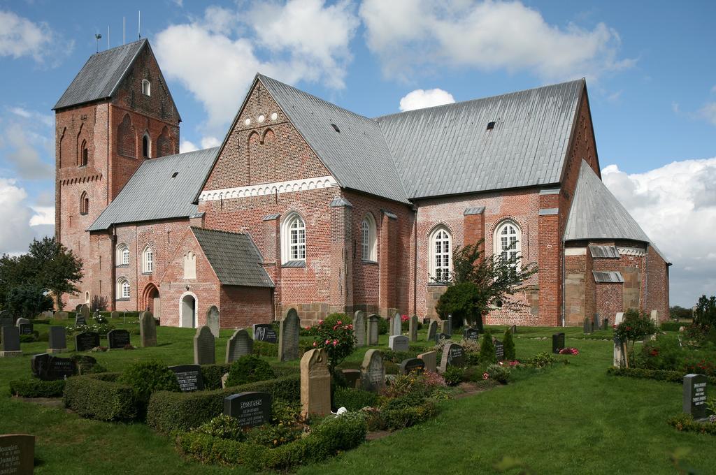 Gasthaus Knudsen Utersum Bagian luar foto